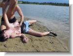 beachfight06